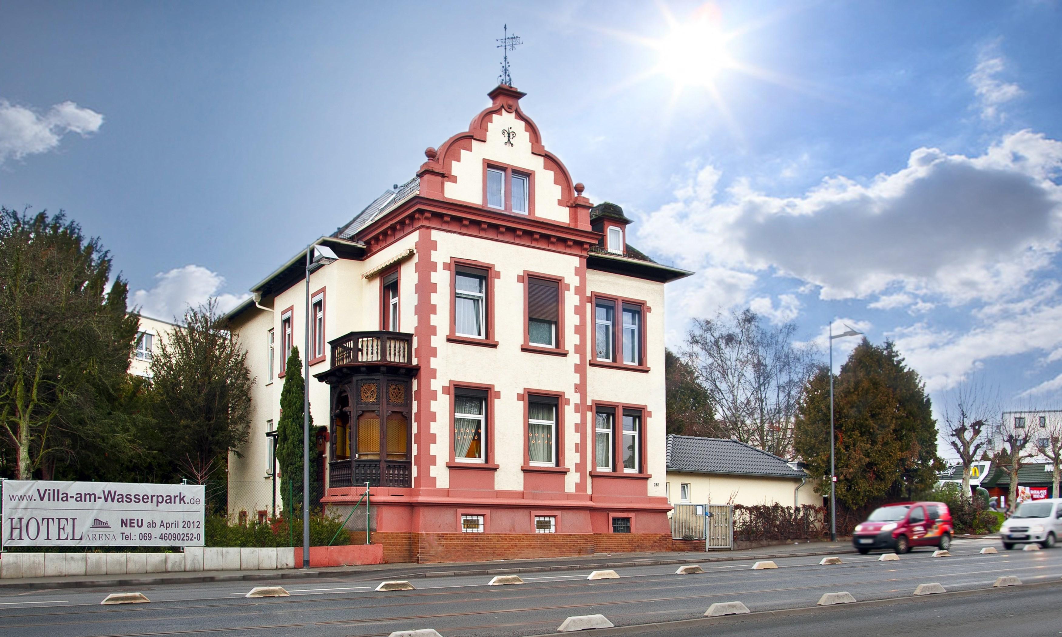 Arena Villa Am Wasserpark Frankfurt am Main Bagian luar foto
